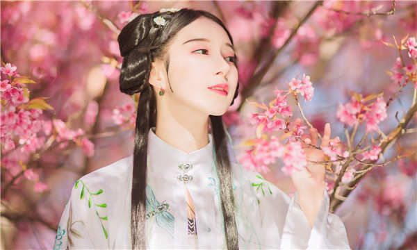 黄南供卵试管婴儿：助您实现家庭梦想的科学方案